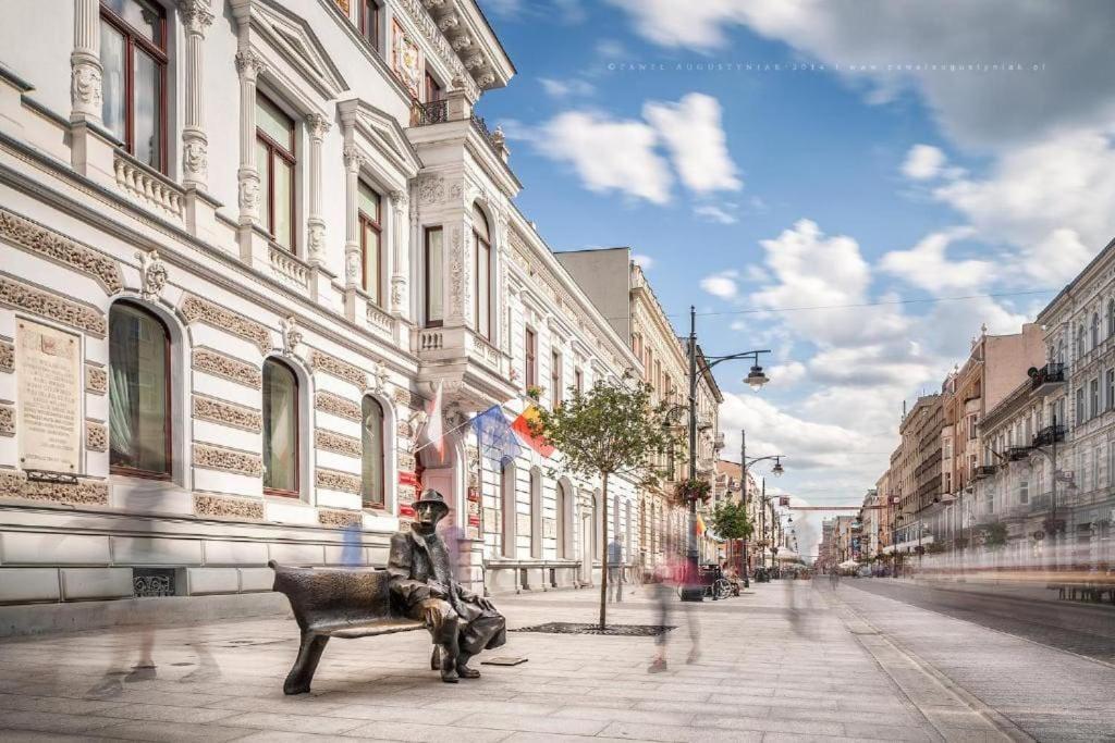 P-122 Piotrkowska Apartment. Lodž Exteriér fotografie