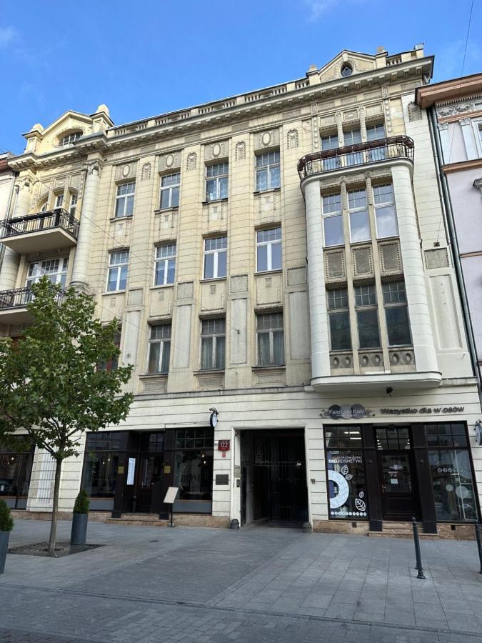 P-122 Piotrkowska Apartment. Lodž Exteriér fotografie
