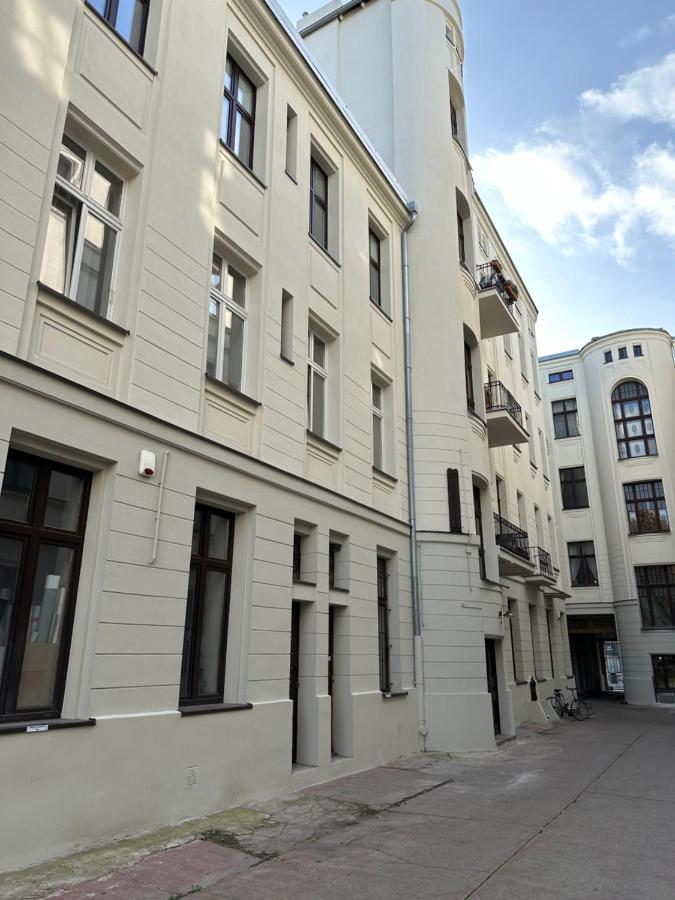 P-122 Piotrkowska Apartment. Lodž Exteriér fotografie